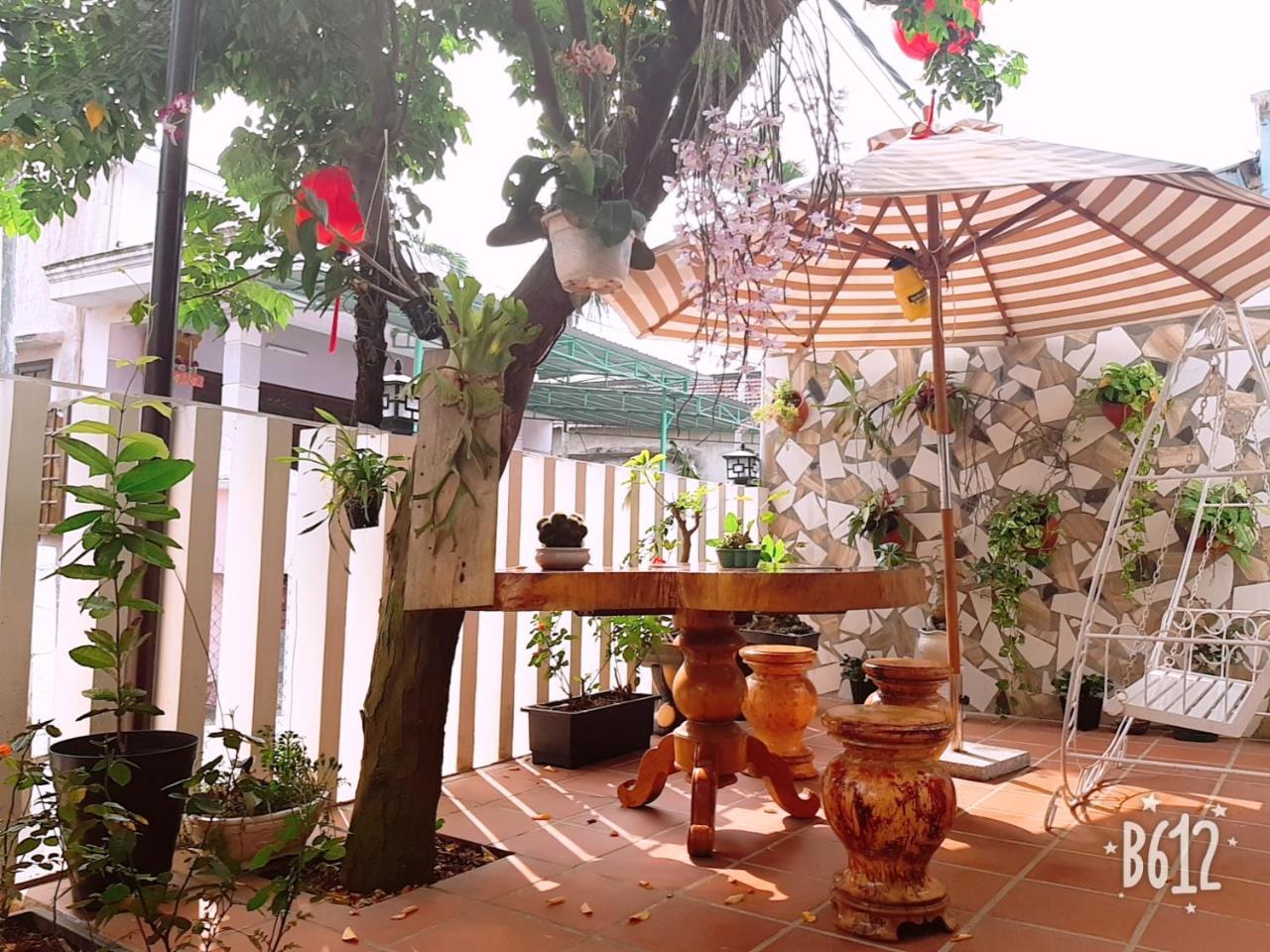 Nhu Y Homestay Хоян Екстер'єр фото