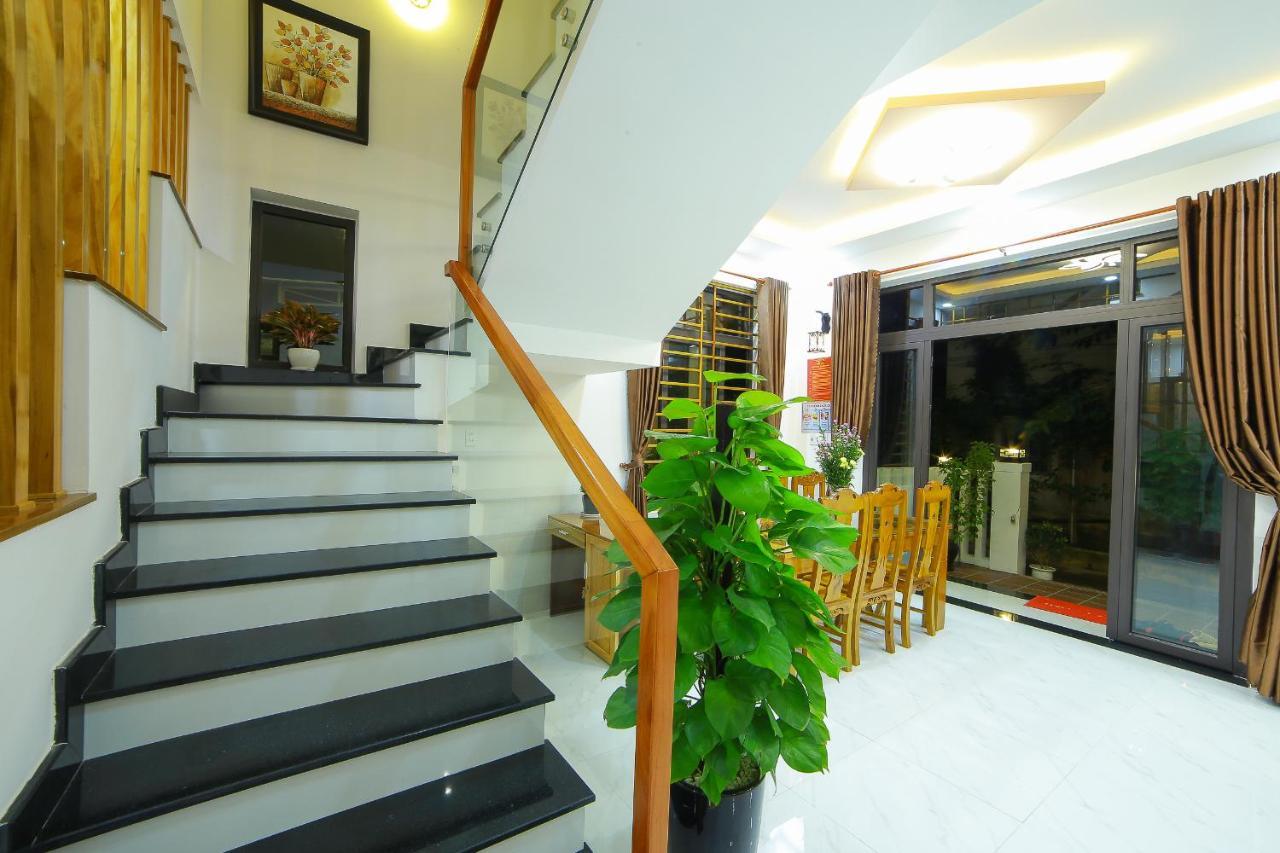 Nhu Y Homestay Хоян Екстер'єр фото
